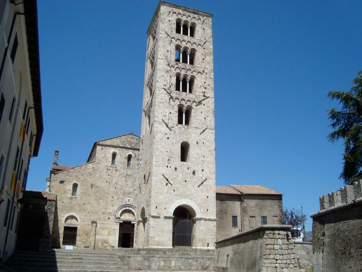 Historical Domus Apartment Anagni Luaran gambar